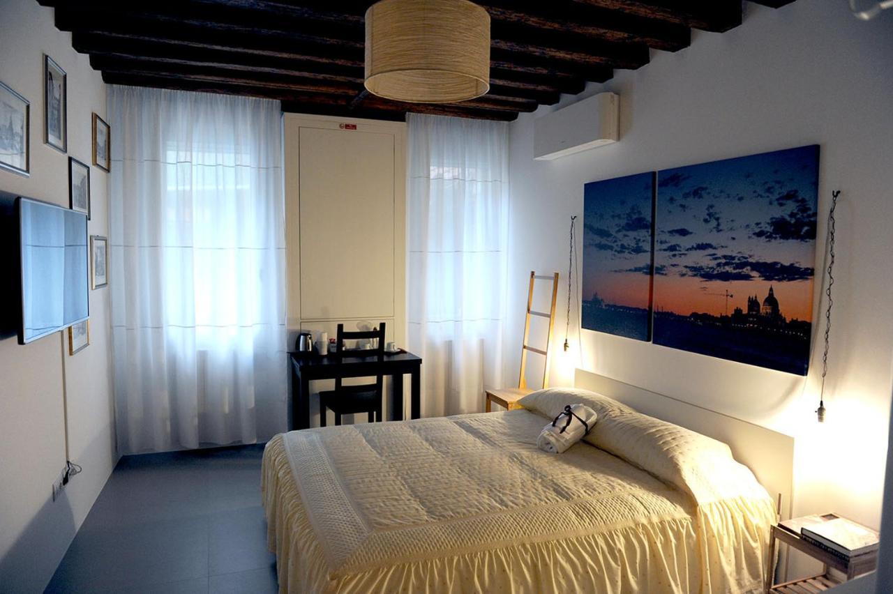 Sottopiano - Comfort In The Center Venesia Bagian luar foto